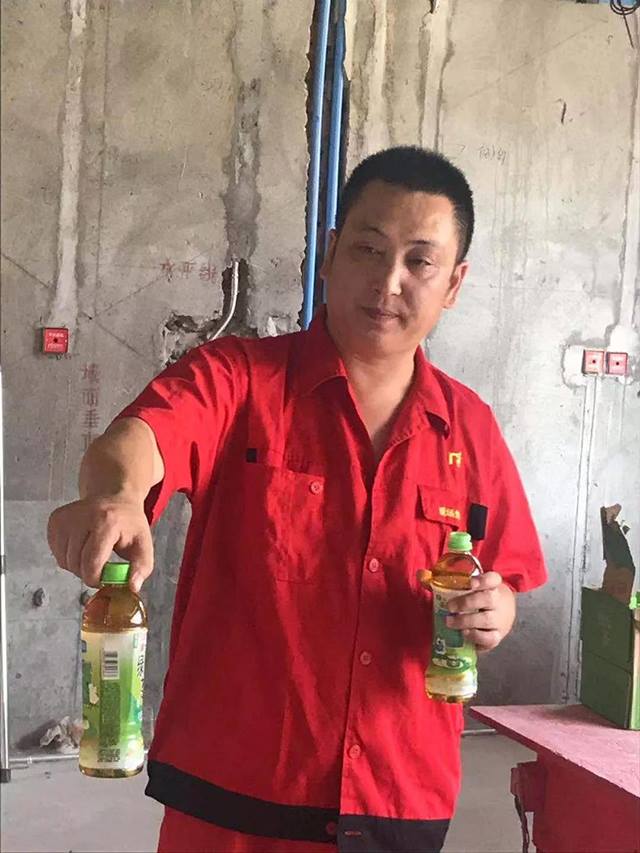炎炎夏日送清凉，尚层关怀到一线