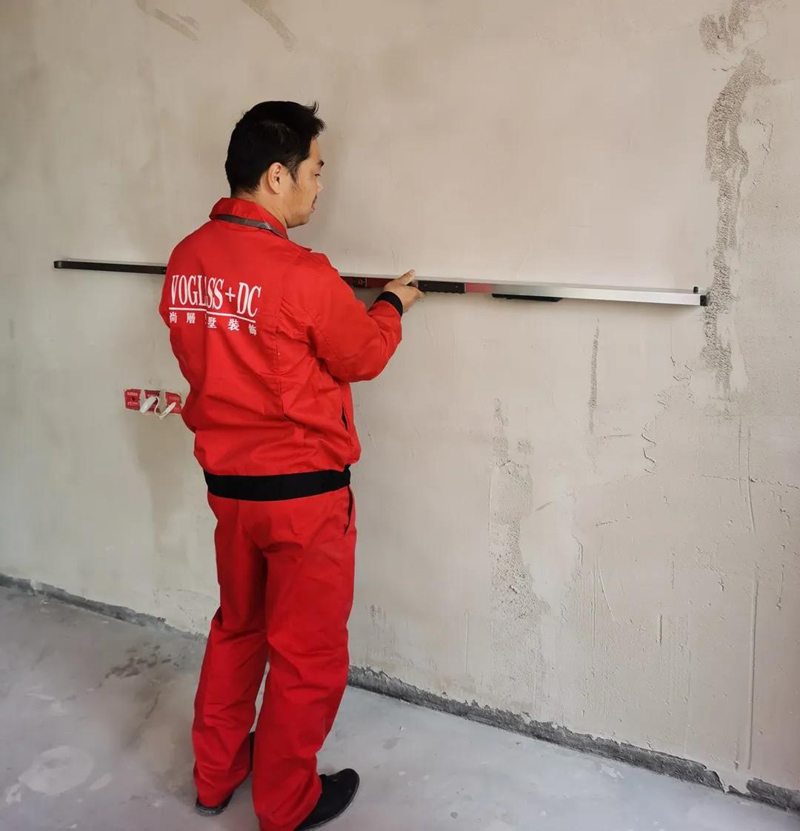 尚层装饰工地现场墙面找平