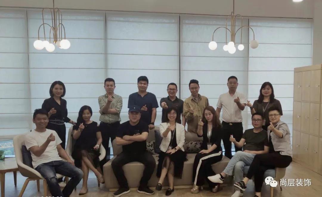 尚层装饰无锡分公司三中心团队合影